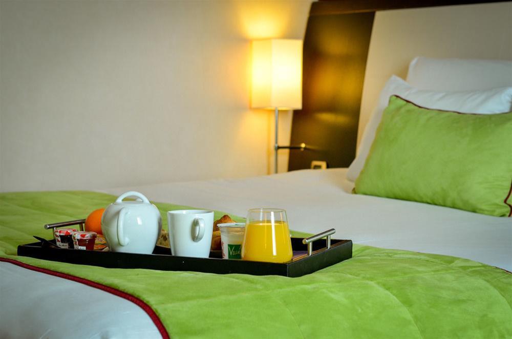 Mercure Angers Centre Gare Zewnętrze zdjęcie